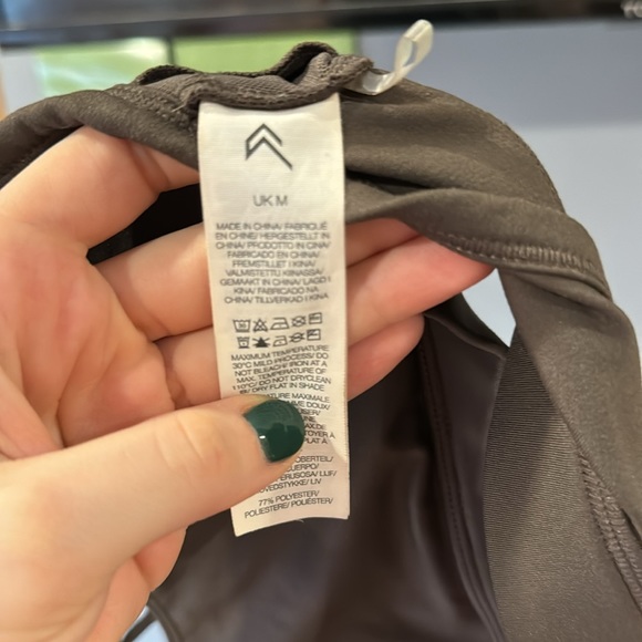 Oner Active Everyday Sports Bra (Deep Taupe) - Picture 3 of 3